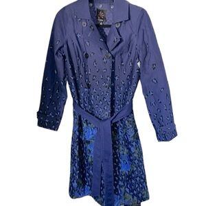 Isaac Mizrahi Live Peacoat, Cheetah/Floral print, P2P:18.5”, L:36”